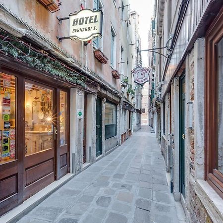 Hotel Bernardi Semenzato Venise Extérieur photo