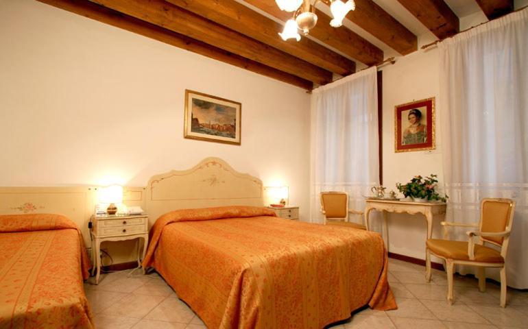 Hotel Bernardi Semenzato Venise Extérieur photo