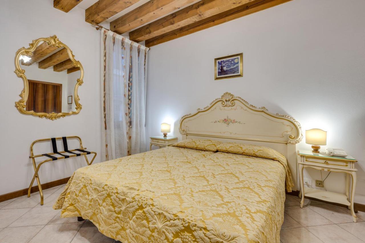 Hotel Bernardi Semenzato Venise Extérieur photo
